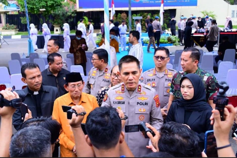 Polda Jambi Musnahkan Puluhan Ribu Butir Ekstasi dan Sabu Polda Jambi Musnahkan Puluhan Ribu Butir Ekstasi dan Sabu