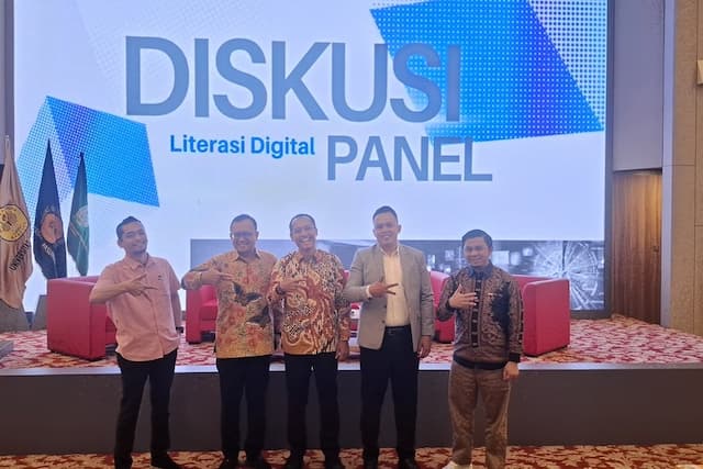 Hadapi Dampak Negatif Digitalisasi, Perlu Literasi dan Aturan yang Relevan Hadapi Dampak Negatif Digitalisasi, Perlu Literasi dan Aturan yang Relevan