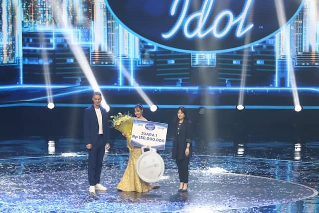 Celyna Resmi Juara Indonesian Idol XIV, Tangis Haru Pecah di Panggung Result & Reunion Celyna Resmi Juara Indonesian Idol XIV, Tangis Haru Pecah di Panggung Result & Reunion