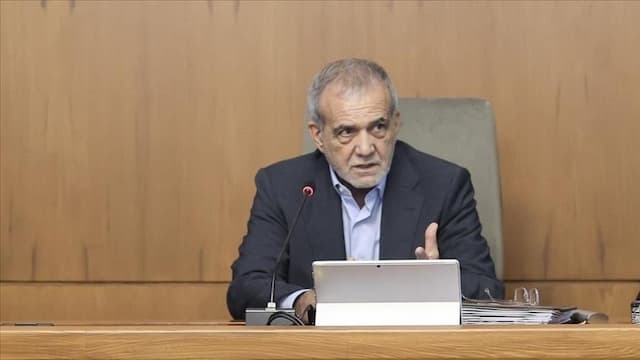 Presiden Iran Serukan Perombakan Pertahanan, Sebut Kehadiran Militer AS Gagal di Teluk Presiden Iran Serukan Perombakan Pertahanan, Sebut Kehadiran Militer AS Gagal di Teluk
