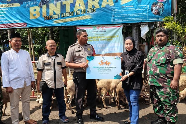 MNC Peduli Serahkan 17 Hewan Kurban di Jakarta Barat, Danramil Apresiasi: Semoga Berkah MNC Peduli Serahkan 17 Hewan Kurban di Jakarta Barat, Danramil Apresiasi: Semoga Berkah
