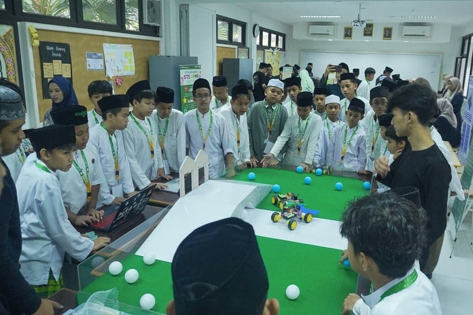 Al-Hamidiyah Innovation Showcase 2026: Ajang Inovasi dan Kreativitas Generasi Masa Depan Al-Hamidiyah Innovation Showcase 2026: Ajang Inovasi dan Kreativitas Generasi Masa Depan