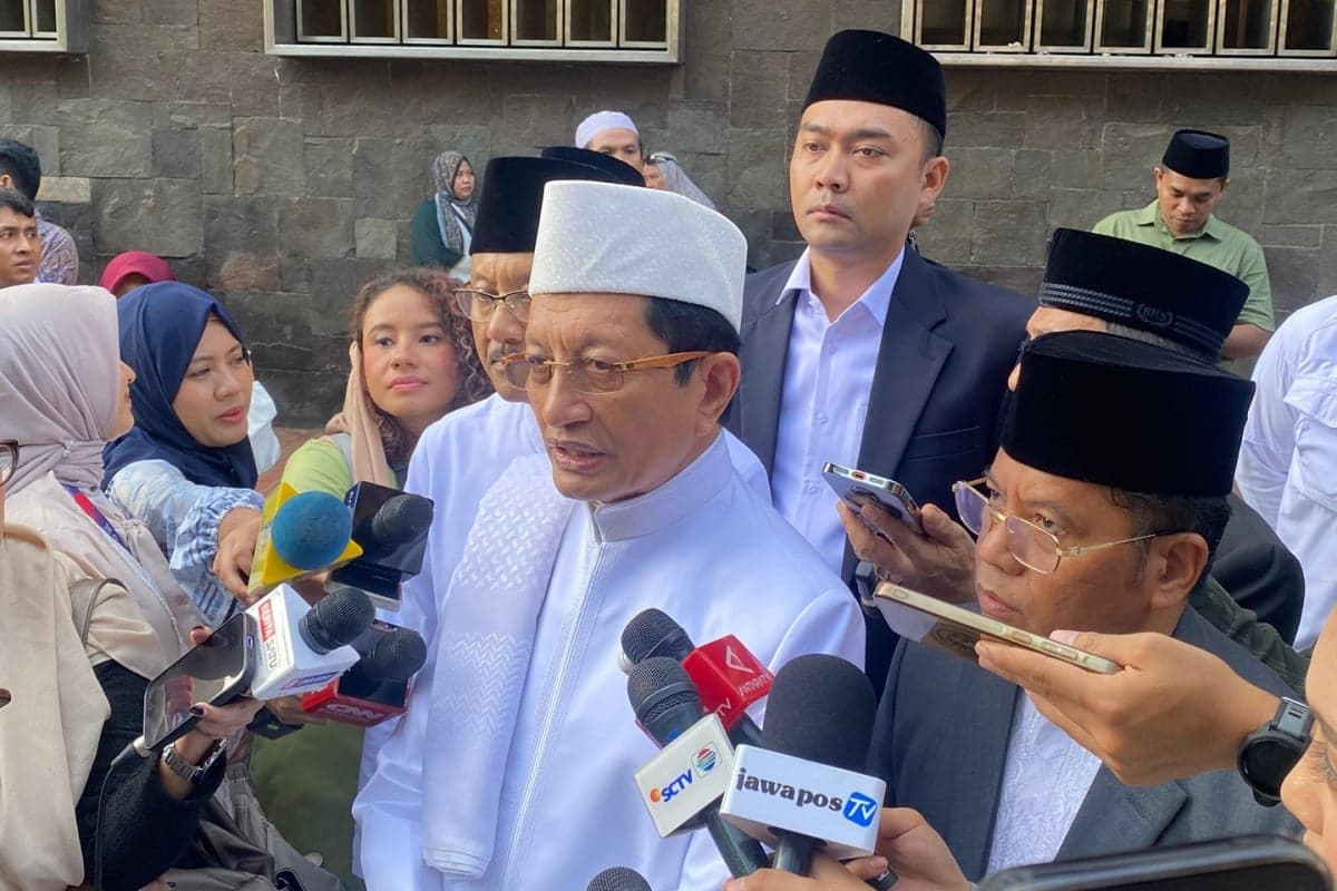 Menag Ungkap Banyak Non-Muslim Sumbang Hewan Kurban ke Masjid Istiqlal Menag Ungkap Banyak Non-Muslim Sumbang Hewan Kurban ke Masjid Istiqlal