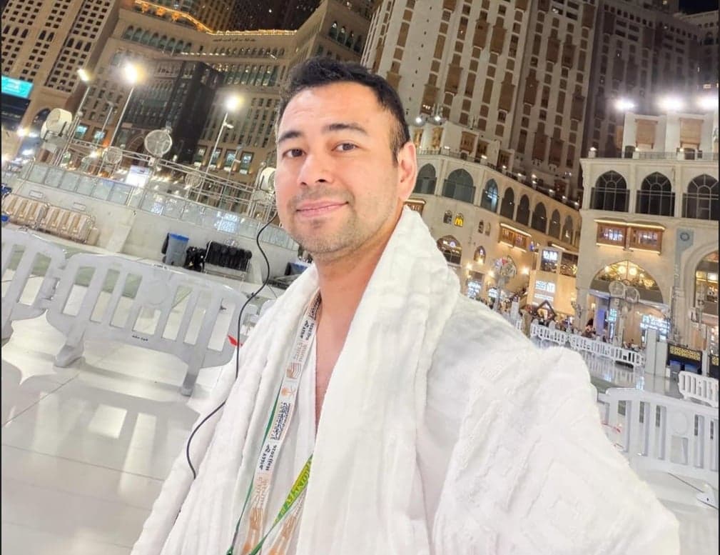 5 Artis Indonesia Naik Haji 2026, Raffi Ahmad hingga Anang Hermansyah Bagikan Momen Haru 5 Artis Indonesia Naik Haji 2026, Raffi Ahmad hingga Anang Hermansyah Bagikan Momen Haru