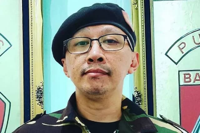 Dilaporkan ke Bareskrim terkait Dugaan Ujaran Kebencian, Respons Abu Janda Mengejutkan Dilaporkan ke Bareskrim terkait Dugaan Ujaran Kebencian, Respons Abu Janda Mengejutkan