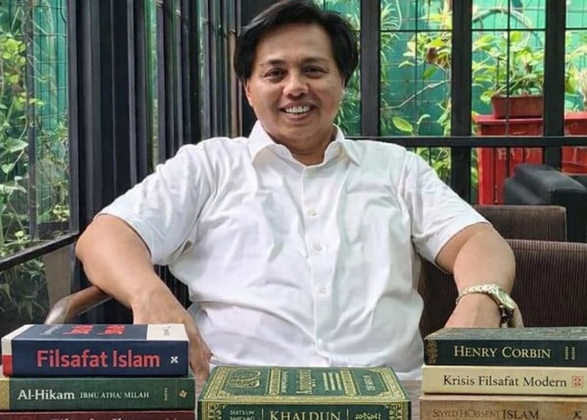 Gus Lilur Ungkap Kunci MBG Bisa Meroket Gus Lilur Ungkap Kunci MBG Bisa Meroket