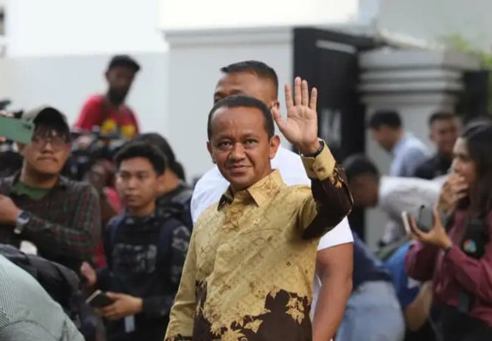 Viral Lagu Mas Bahlil Ganteng, Bahlil Lahadalia Penasaran dan Ingin Bertemu Penciptanya Viral Lagu Mas Bahlil Ganteng, Bahlil Lahadalia Penasaran dan Ingin Bertemu Penciptanya