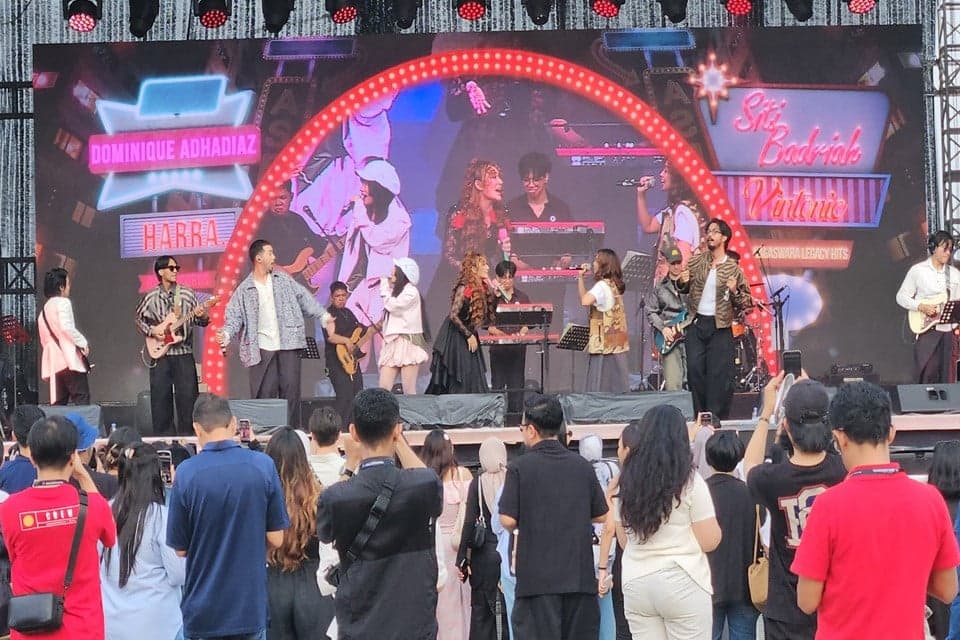 Hari Terakhir Java Jazz 2026 Pecah! Slank dan Daniel Caesar Bikin Penonton Membludak Hari Terakhir Java Jazz 2026 Pecah! Slank dan Daniel Caesar Bikin Penonton Membludak