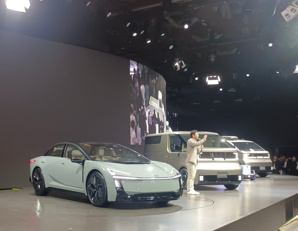Toyota Jungkir Balik Akibat Perang Iran dan Amerika Serikat Toyota Jungkir Balik Akibat Perang Iran dan Amerika Serikat