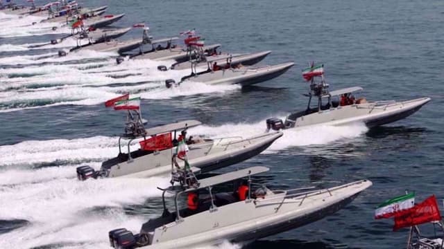 3 Alasan AL IRGC Mengendalikan Lalu Lintas Selat Hormuz dengan Wewenang Penuh 3 Alasan AL IRGC Mengendalikan Lalu Lintas Selat Hormuz dengan Wewenang Penuh