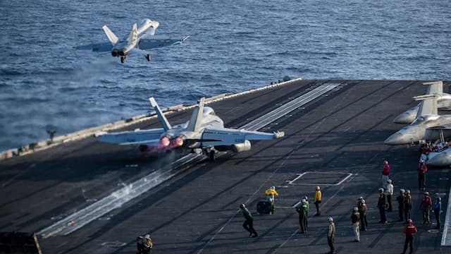 Kapal Gambia Hendak Berlayar ke Iran, AS Tembakkan Rudal Hellfire Kapal Gambia Hendak Berlayar ke Iran, AS Tembakkan Rudal Hellfire