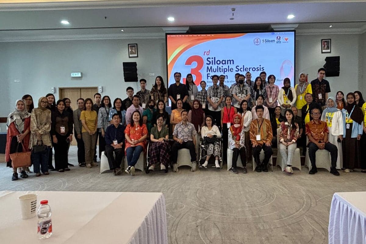 Hidup dengan Multiple Sclerosis, Penderita Kelihatan Baik-baik Saja meski Berjuang Dalam Diam Hidup dengan Multiple Sclerosis, Penderita Kelihatan Baik-baik Saja meski Berjuang Dalam Diam
