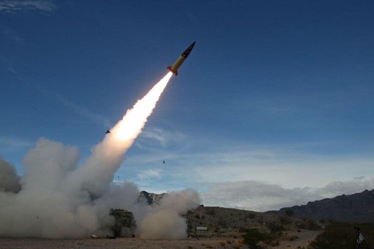 BREAKING NEWS: AS Bombardir Pulau Sirik, Iran Balas Merudal Pangkalan Amerika di Kuwait BREAKING NEWS: AS Bombardir Pulau Sirik, Iran Balas Merudal Pangkalan Amerika di Kuwait