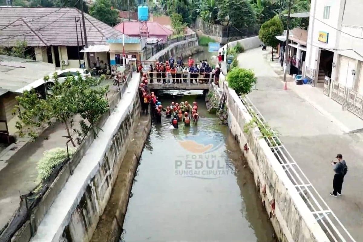 Minimalisasi Banjir Tangsel, FPSC Susur Sungai Ciputat Minimalisasi Banjir Tangsel, FPSC Susur Sungai Ciputat