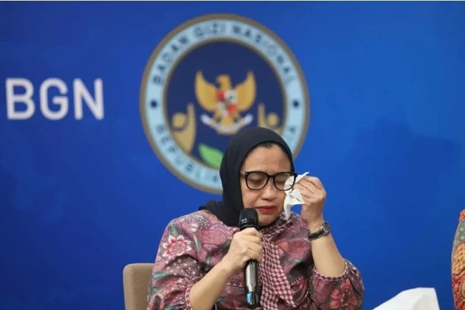 Pesan Khusus Kepala Bakom Qodari untuk Nanik S Deyang: Perbaiki Tata Kelola MBG Pesan Khusus Kepala Bakom Qodari untuk Nanik S Deyang: Perbaiki Tata Kelola MBG