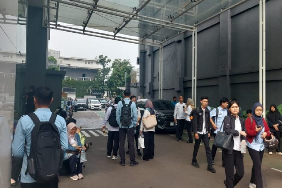 Kejagung Geledah Kantor Badan Gizi Nasional Kejagung Geledah Kantor Badan Gizi Nasional