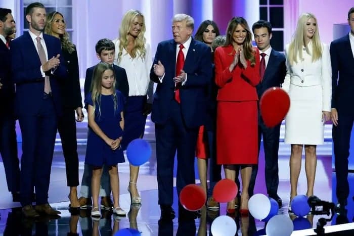 Gaya Hidup Miliarder, Begini Cara Keluarga Trump Membelanjakan Hartanya Gaya Hidup Miliarder, Begini Cara Keluarga Trump Membelanjakan Hartanya