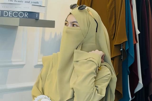 3 Kali Jadi Korban Hacker, Akun Instagram Wardatina Mawa Diretas Lagi 3 Kali Jadi Korban Hacker, Akun Instagram Wardatina Mawa Diretas Lagi