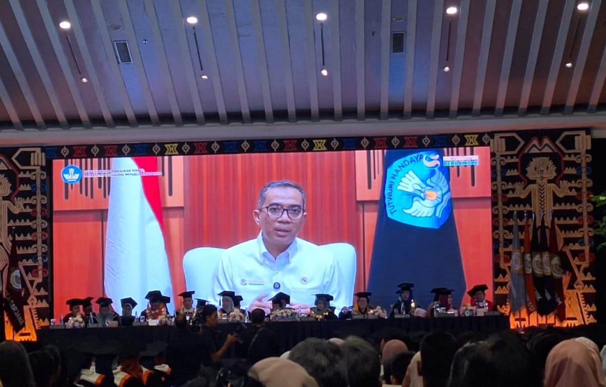 Wisuda ke-52 Universitas Sahid Usung Konsep Budaya dan Pariwisata NTT Wisuda ke-52 Universitas Sahid Usung Konsep Budaya dan Pariwisata NTT