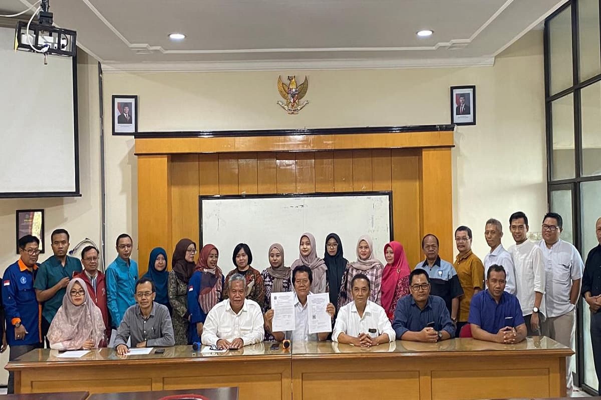 Polemik PPLP-PT PGRI Malang Tuntas, Rektor Unikama Sampaikan Pernyataan Sikap Polemik PPLP-PT PGRI Malang Tuntas, Rektor Unikama Sampaikan Pernyataan Sikap