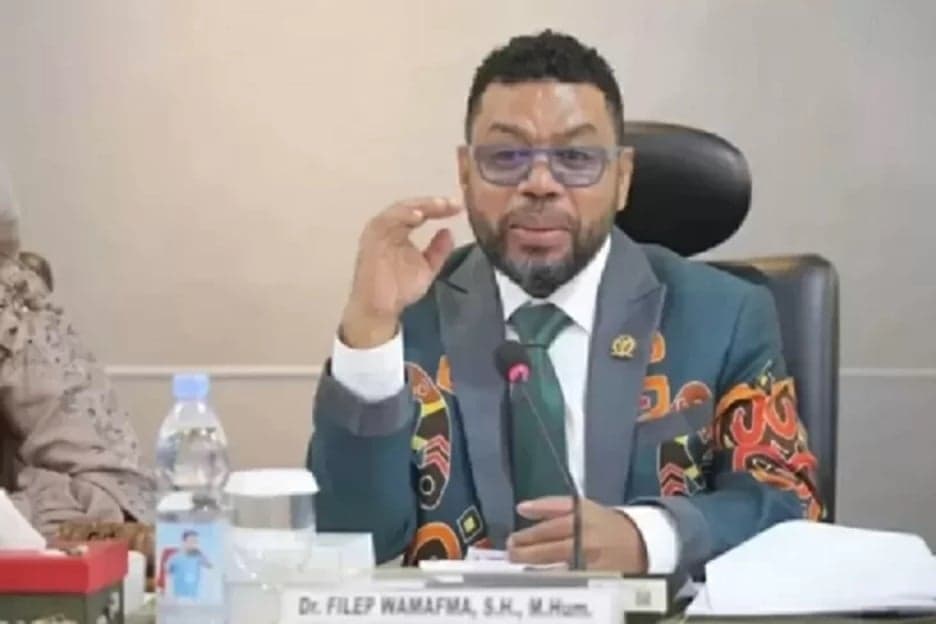 Siswa SD Bunuh Diri di NTT, Ketua DPD RI: Evaluasi Kebijakan Pendidikan di Daerah Siswa SD Bunuh Diri di NTT, Ketua DPD RI: Evaluasi Kebijakan Pendidikan di Daerah