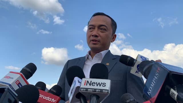 Cegah Tragedi Siswa SD di NTT Terulang, Mensesneg Minta Kepala Desa Aktif Pantau Kelompok Rentan Cegah Tragedi Siswa SD di NTT Terulang, Mensesneg Minta Kepala Desa Aktif Pantau Kelompok Rentan