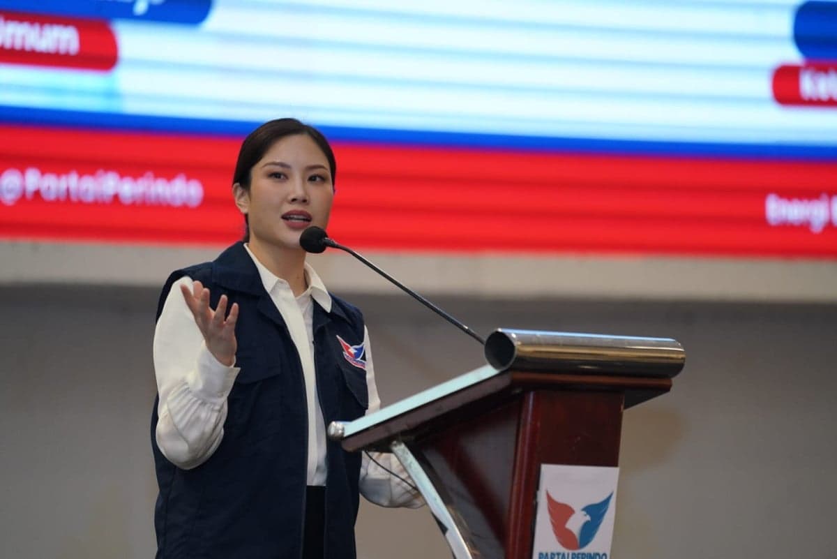 Angela Tanoesoedibjo Lantik Abdul Hayat Gani: Sulawesi Selatan Bukan Kandang, tapi Cakrawala Angela Tanoesoedibjo Lantik Abdul Hayat Gani: Sulawesi Selatan Bukan Kandang, tapi Cakrawala