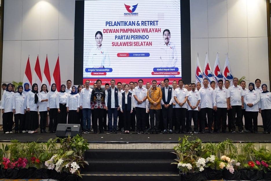 Bawa Semangat Transformasi Kepemimpinan, Ketua DPW Perindo Sulsel: Kurangi Beban Rakyat Bawa Semangat Transformasi Kepemimpinan, Ketua DPW Perindo Sulsel: Kurangi Beban Rakyat
