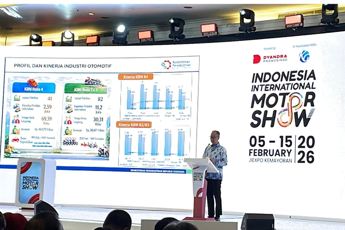 Buka IIMS 2026, Menperin Pamer Kinerja Sektor Manufaktur Nasional Buka IIMS 2026, Menperin Pamer Kinerja Sektor Manufaktur Nasional