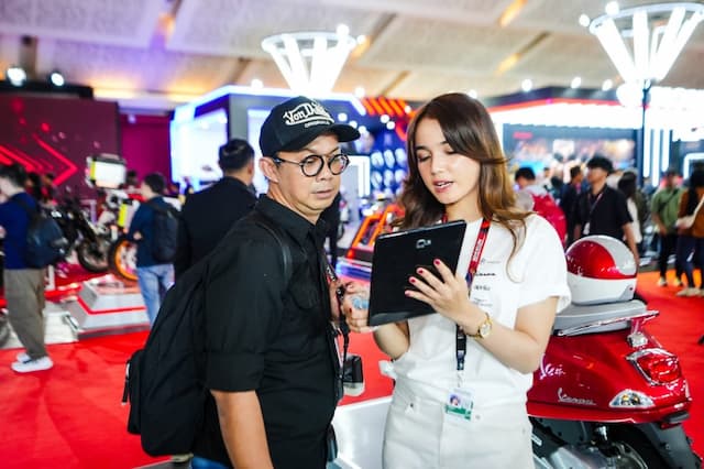 Rayuan Diskon di IIMS 2026: DP Rp2 Juta bisa Bawa Pulang Vespa Rayuan Diskon di IIMS 2026: DP Rp2 Juta bisa Bawa Pulang Vespa