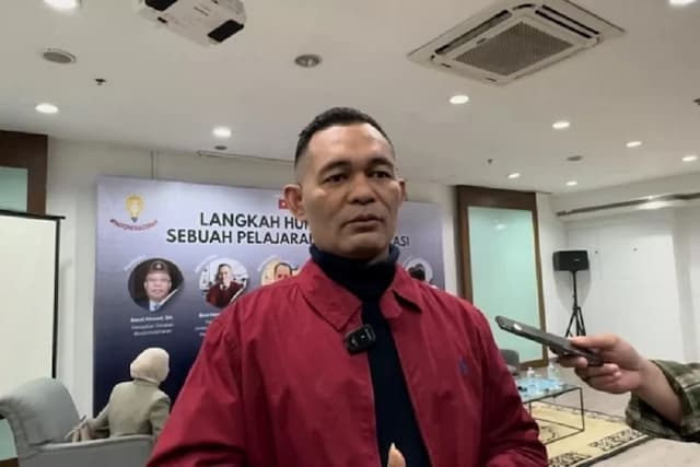 Boni Hargens Ungkap Risiko Menempatkan Polri di Bawah Kementerian Boni Hargens Ungkap Risiko Menempatkan Polri di Bawah Kementerian
