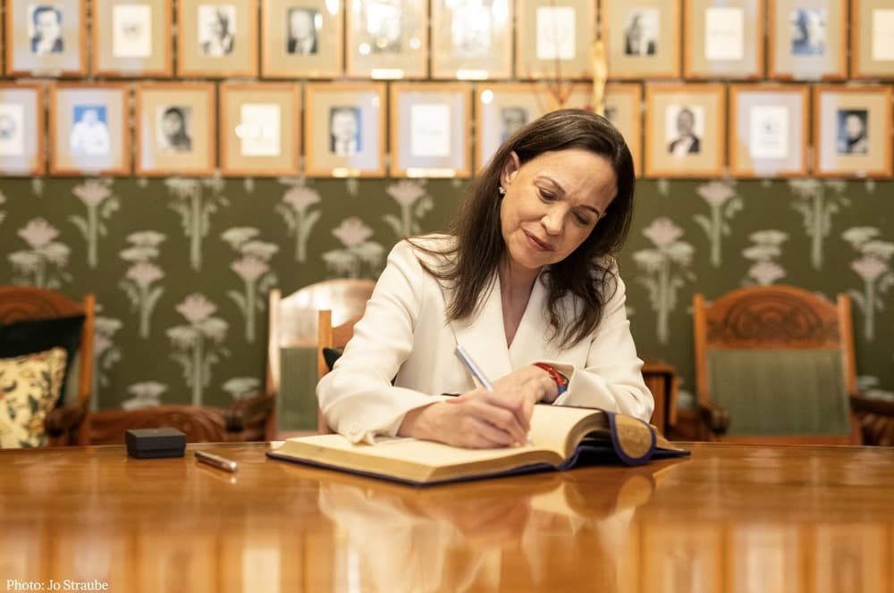 Terlalu Sering Menjilat, AS Kecam Pemenang Nobel Venezuela sebagai Perusak Terlalu Sering Menjilat, AS Kecam Pemenang Nobel Venezuela sebagai Perusak