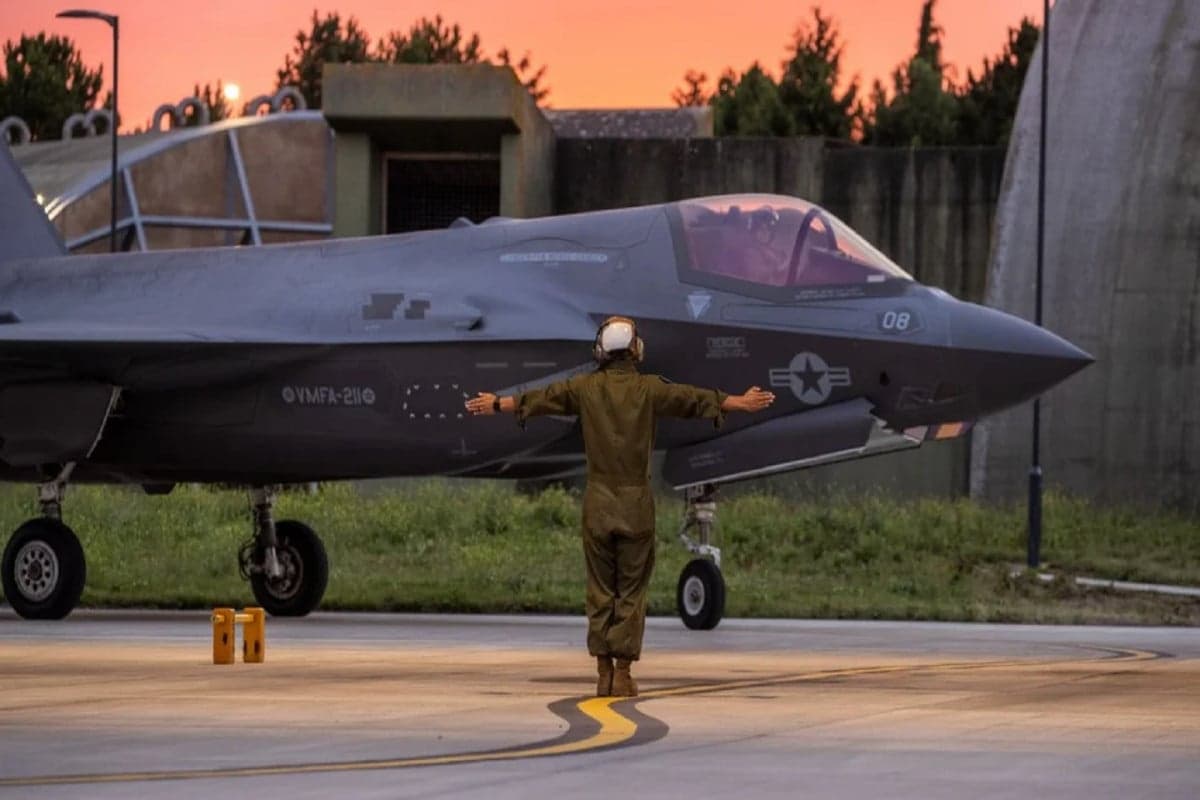 Siaga AS Serang Iran, Inggris Kerahkan 6 Jet Tempur Siluman F-35 ke Siprus Siaga AS Serang Iran, Inggris Kerahkan 6 Jet Tempur Siluman F-35 ke Siprus