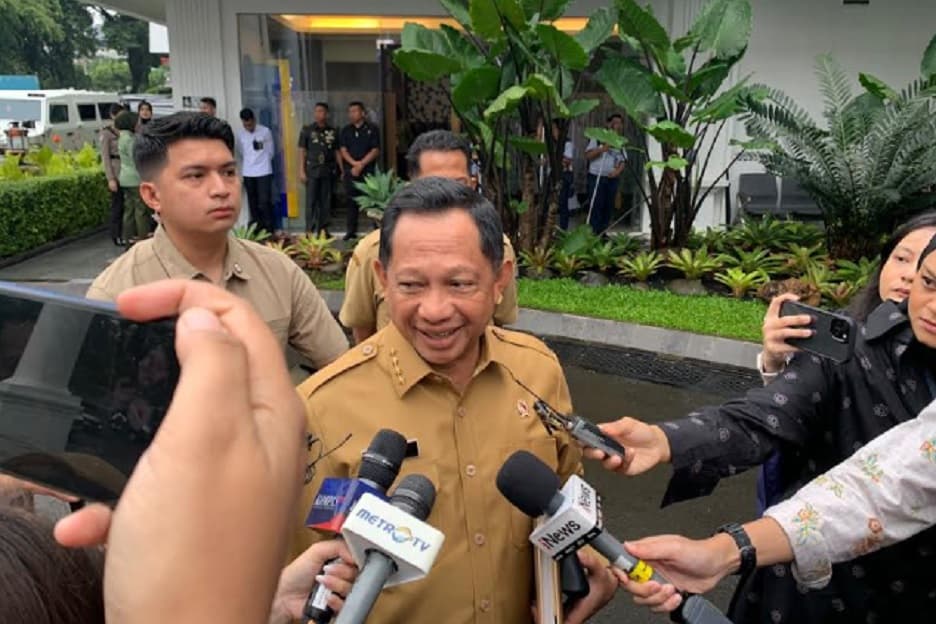 Mendagri Bakal Keluarkan Surat Edaran Hari Korvei Selasa dan Jumat Mendagri Bakal Keluarkan Surat Edaran Hari Korvei Selasa dan Jumat