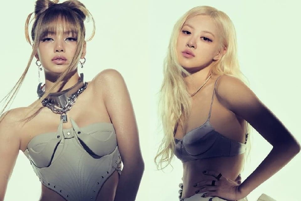 BLACKPINK Rilis Poster Album DEADLINE, Tampil Bak Patung Hidup dengan Dua Konsep Kontras BLACKPINK Rilis Poster Album DEADLINE, Tampil Bak Patung Hidup dengan Dua Konsep Kontras