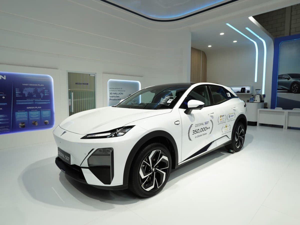 Changan Deepal S07, SUV Listrik Keluarga Modern Berstandar Global Changan Deepal S07, SUV Listrik Keluarga Modern Berstandar Global