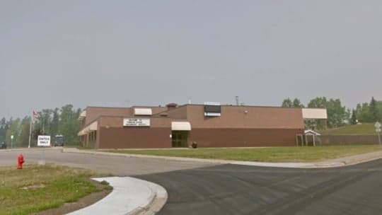 Penembakan Massal Terjadi di Sekolah Kanada, 9 Orang Tewas Penembakan Massal Terjadi di Sekolah Kanada, 9 Orang Tewas