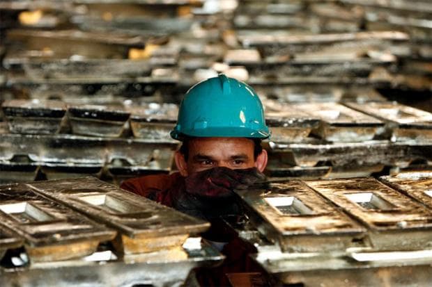 Ekspor Timah Bakal Dilarang! Bahlil: Tak Boleh Lagi Kirim Barang Mentah Ekspor Timah Bakal Dilarang! Bahlil: Tak Boleh Lagi Kirim Barang Mentah