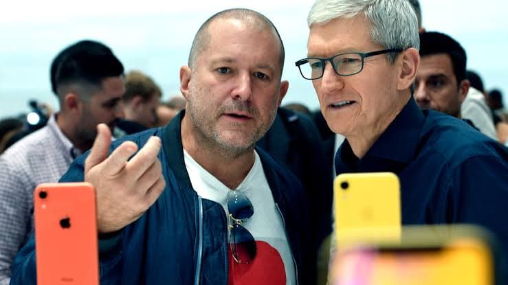 Perancang iPhone Sebut Layar Sentuh Bukan Teknologi yang Tepat untuk Mobil Perancang iPhone Sebut Layar Sentuh Bukan Teknologi yang Tepat untuk Mobil