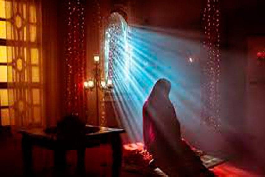 Tetap Berkah Meski di Rumah: Panduan Niat Salat Tarawih Sendiri Tetap Berkah Meski di Rumah: Panduan Niat Salat Tarawih Sendiri