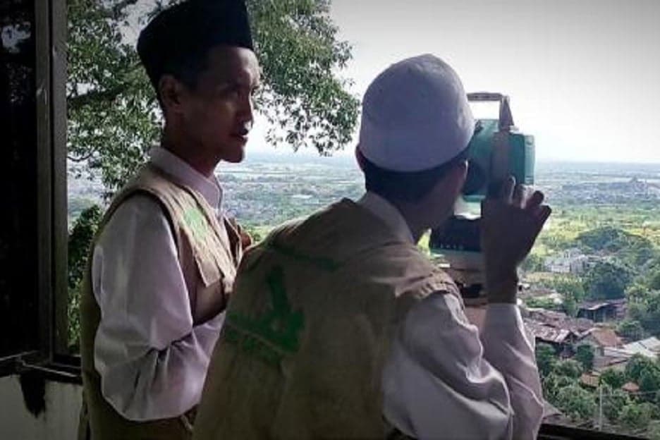 Pantauan Hilal Bukit Condrodipo Gresik Masih di Bawah Ufuk Pantauan Hilal Bukit Condrodipo Gresik Masih di Bawah Ufuk