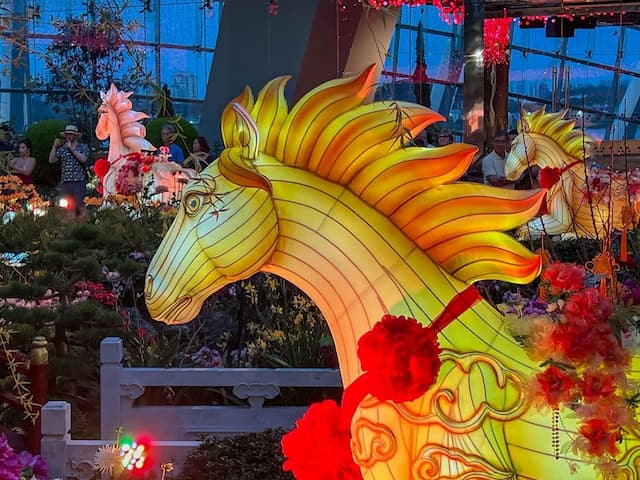 Perang dan Revolusi! 6 Hal yang Mewarnai di Tahun Kuda Emas Perang dan Revolusi! 6 Hal yang Mewarnai di Tahun Kuda Emas