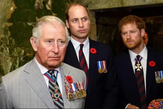 Biografi Terbaru Bantah Klaim Pangeran Harry soal Pertengkaran Fisik dengan Pangeran William Biografi Terbaru Bantah Klaim Pangeran Harry soal Pertengkaran Fisik dengan Pangeran William