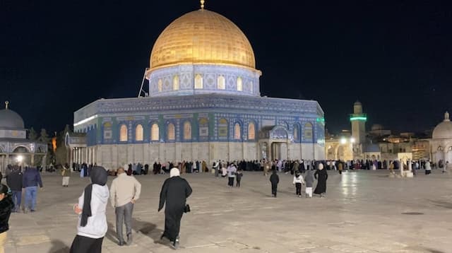Selama Ramadan, Israel Batasi Jumlah Jemaah Salat di Masjid Al-Aqsa Yerusalem Selama Ramadan, Israel Batasi Jumlah Jemaah Salat di Masjid Al-Aqsa Yerusalem