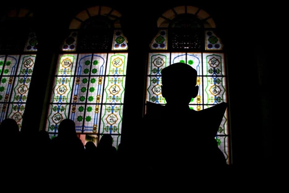 WNA Protes Speaker Tadarus di Gili Trawangan, Kemenag Ingatkan Penggunaan Pengeras Suara WNA Protes Speaker Tadarus di Gili Trawangan, Kemenag Ingatkan Penggunaan Pengeras Suara