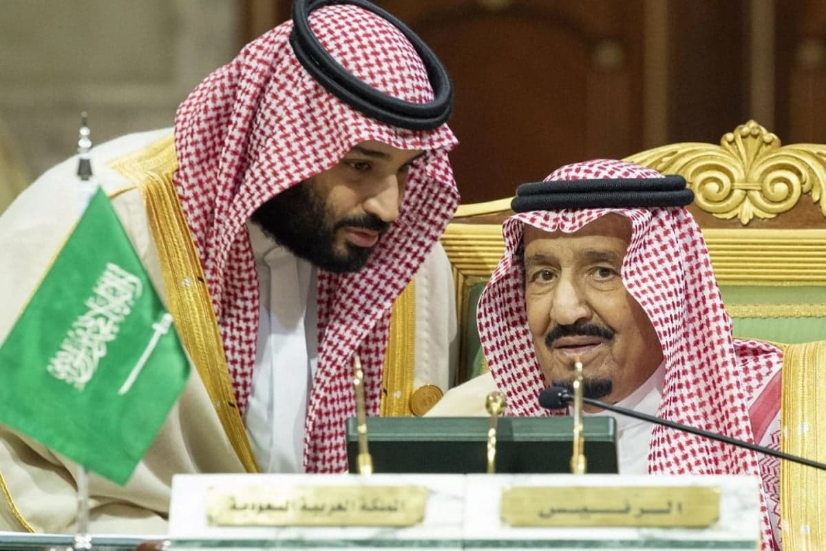 Raja Salman Bagi-bagi Duit Ramadan Rp13,4 Triliun, Per Keluarga Arab Saudi Dapat Rp4,4 Juta Raja Salman Bagi-bagi Duit Ramadan Rp13,4 Triliun, Per Keluarga Arab Saudi Dapat Rp4,4 Juta