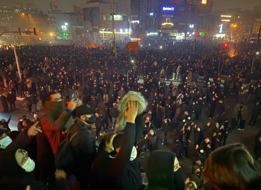 Ingin AS Segera Gulingkan Khamanei, Mahasiswa Iran Kembali Gelar Demonstrasi Ingin AS Segera Gulingkan Khamanei, Mahasiswa Iran Kembali Gelar Demonstrasi