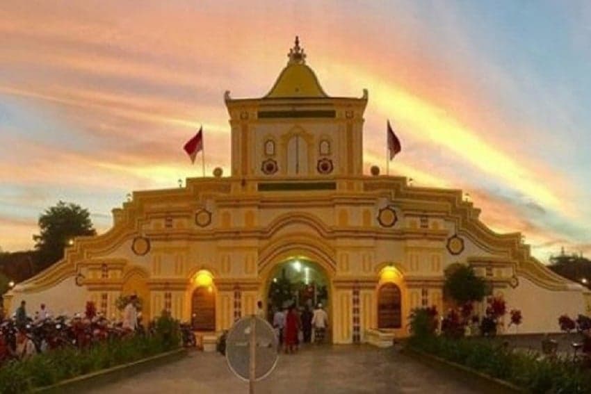 Jadwal Salat dan Imsakiyah Kota Surabaya Hari Ini, 5 Ramadan 1447 H Jadwal Salat dan Imsakiyah Kota Surabaya Hari Ini, 5 Ramadan 1447 H