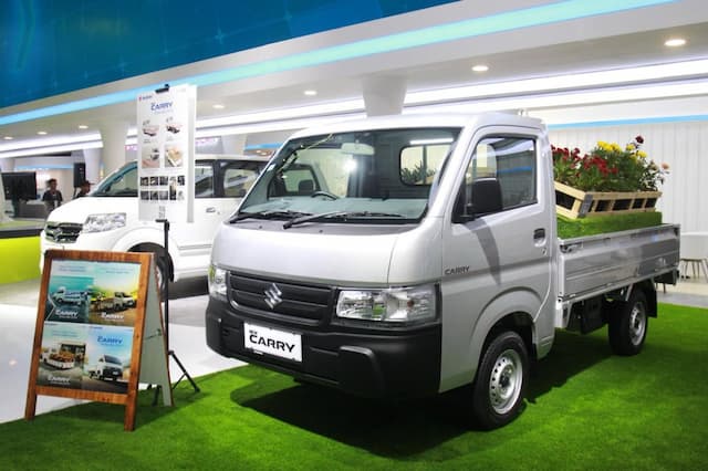 Kontroversi Impor 105.000 Pikap 4x4: Benarkah Logistik Desa Butuh Penggerak 4 Roda? Kontroversi Impor 105.000 Pikap 4x4: Benarkah Logistik Desa Butuh Penggerak 4 Roda?