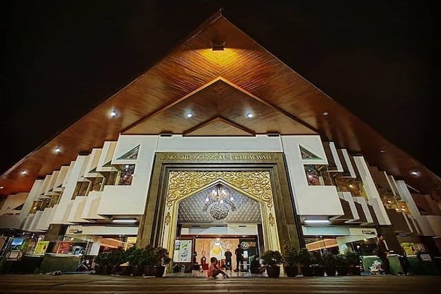 Jadwal Salat dan Imsakiyah Kota Bandung Hari Ini, 6 Ramadan 1447 H Jadwal Salat dan Imsakiyah Kota Bandung Hari Ini, 6 Ramadan 1447 H